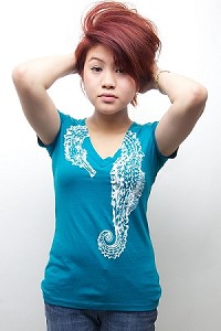 Women's Seahorse Hug Deep V-Neck 